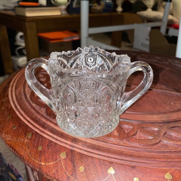 VINTAGE DEPRESSION CLEAR CUT CRYSTAL 1/4" THICK GLASS DOUBLE HANDLE - Picture 4 of 6